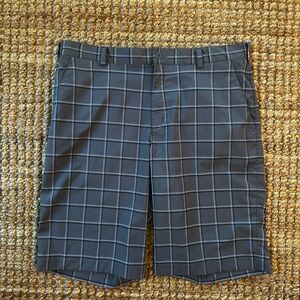 Nike Men's Gray Plaid‎ Shorts